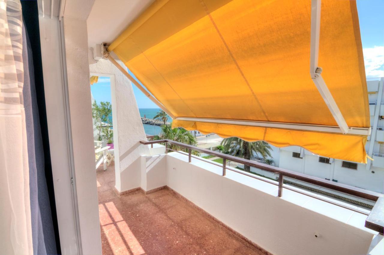 Paradise Beach Apartment Caleta De Velez Exterior photo