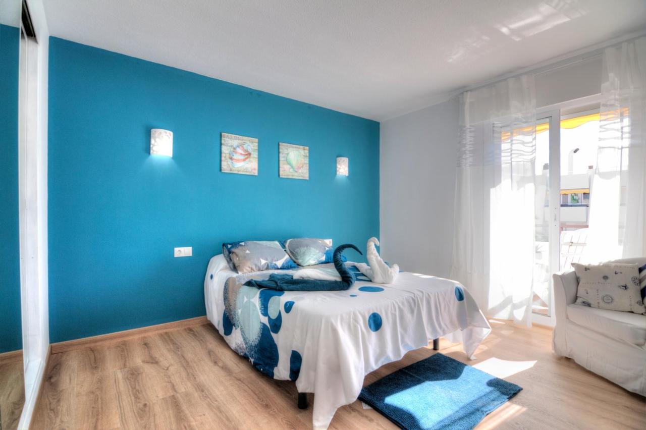 Paradise Beach Apartment Caleta De Velez Exterior photo